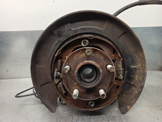 28411SC001 SUBARU Цапфа задняя правая купить в Хмельницкий