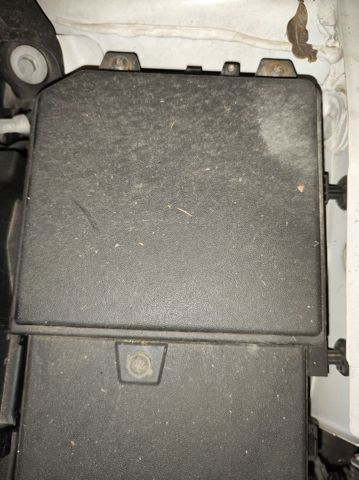 284B51057R RENAULT купить в Павлоград