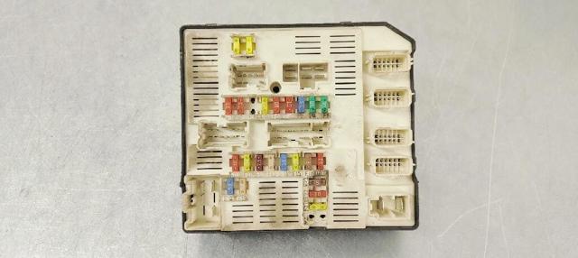 Unidade de dispositivos de segurança Renault Megane 3 KZ0, KZ1