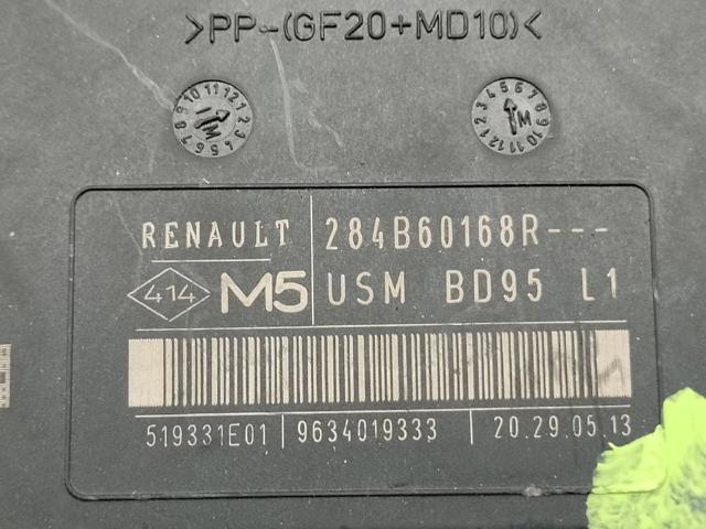 RENAULT 284B60168R Блок предохранителей в наличии Львов