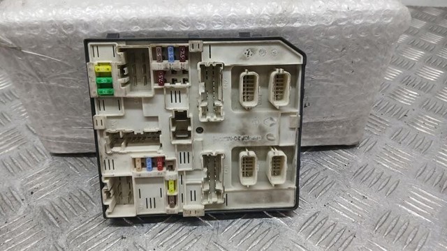284B68727R RENAULT купить в Одесса
