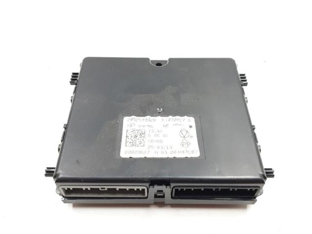 RENAULT 285254932R в наличии Черновцы