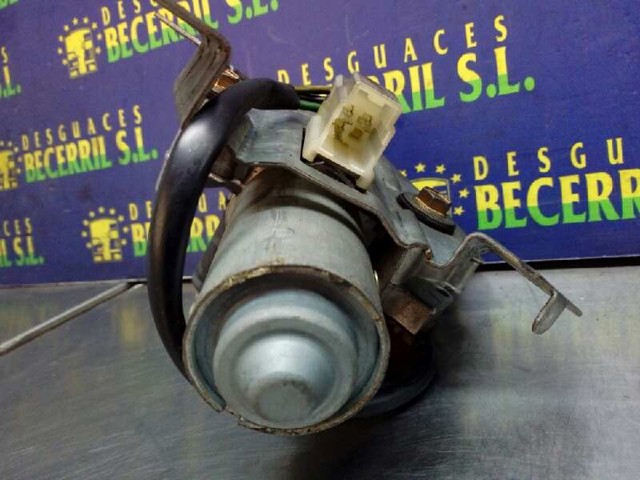 287000F000 NISSAN Моторчик заднего дворника купить в Ужгород