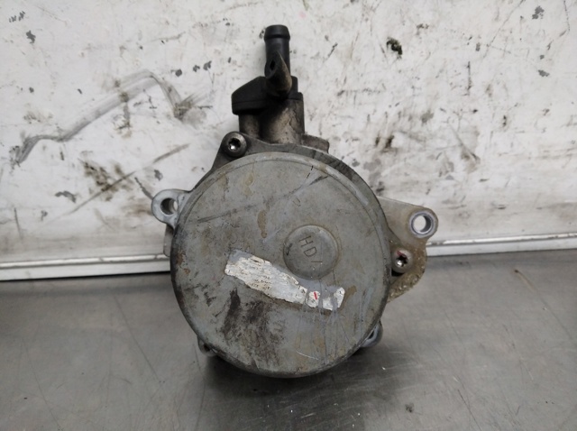 Depressor de freio / bomba de vácuo para Kia CEED SW 1.6 CRDI 115 D4FB 288102A101