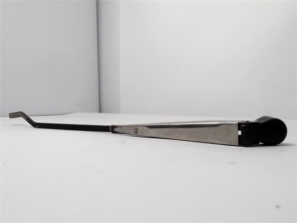 2885001G60 NISSAN Трапеция стеклоочистителя правая купить в Ирпень