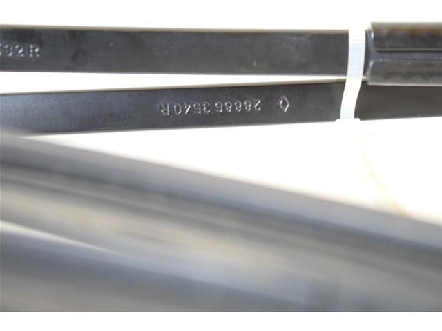 288813532R RENAULT Поводок стеклоочистителя купить в Одесса