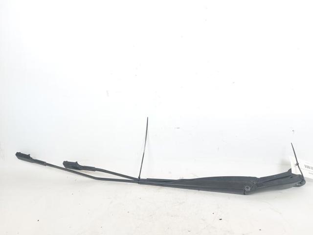 RENAULT 288862053R Рычаг-поводок стеклоочистителя заднего стекла в наличии Одесса