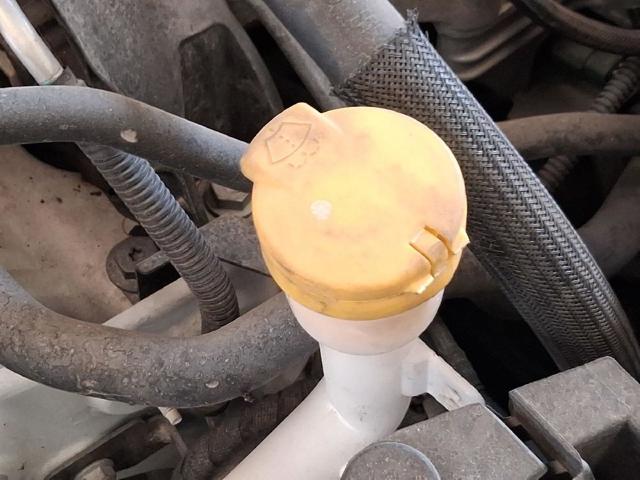 289104294R RENAULT Бачок омывателя стекла купить в Львов