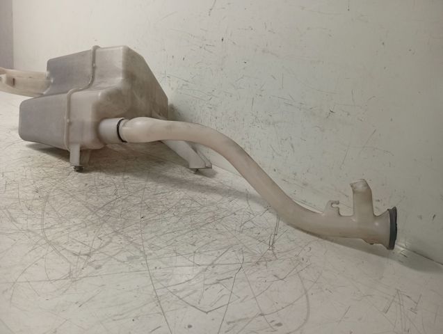 28910ED00A NISSAN Бачок омывателя купить в Полтава