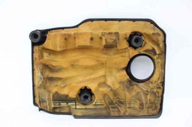 HYUNDAI 292402A781 Крышка двигателя в наличии Ровно