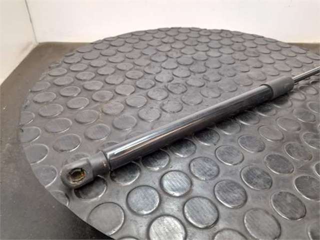 298823359 PORSCHE Амортизатор капота купить в Черкассы
