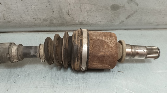 MAZDA 2C006215 в наличии Полтава