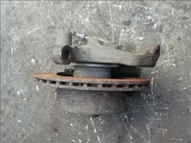 VAG 2D0407304 Цапфа (поворотный кулак) передний правый в наличии Хмельницкий