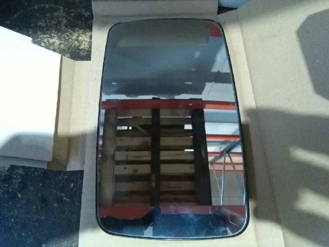 2D0857522 Стекло правого зеркала заднего вида купить Винница