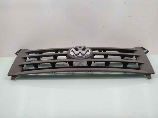 VAG 2E0853653 Решетка радиатора в наличии Кривой Рог
