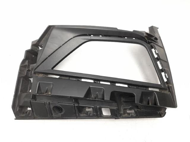 2G0853665G9B9 VAG Решетка бампера переднего левая купить в Кривой Рог