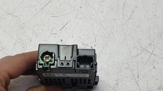 2G6035700 VAG USB-разветвитель купить в Ирпень