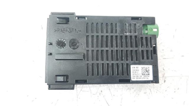 VAG 2G6035736 USB-разветвитель в наличии Павлоград