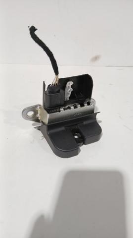 VAG 2G6827505B9B9 Замок багажника в наличии Ужгород