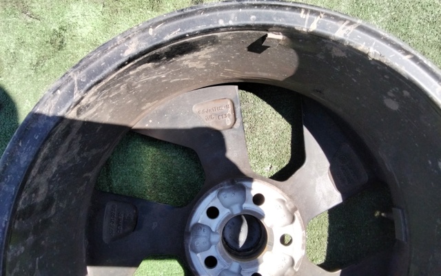 VAG 2G7601025B Диски колесные литые (легкосплавные, титановые) в наличии Ужгород