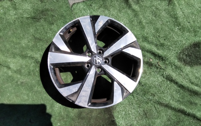 VAG 2G7601025B Диски колесные литые (легкосплавные, титановые) в наличии Украина