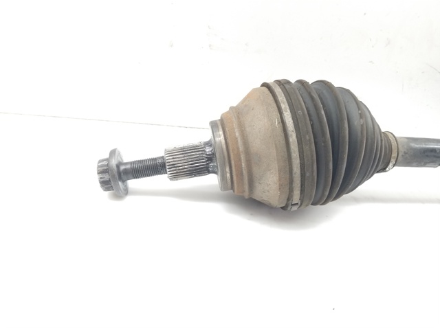 VAG 2K3407271B Левая полуось в наличии Киев