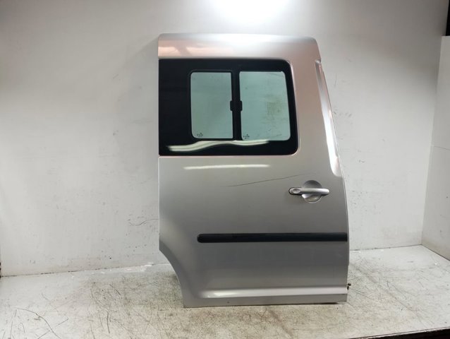 VAG 2K5843108C Дверь боковая (сдвижная) правая в наличии Запорожье