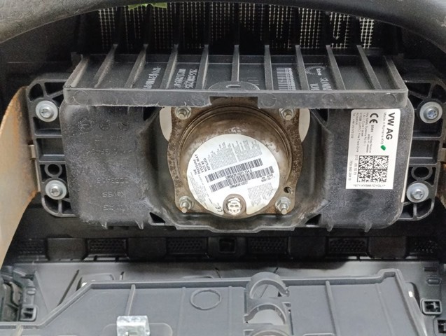 2K5880201M VAG Подушка безопасности (AIRBAG) водительская купить в Каменское