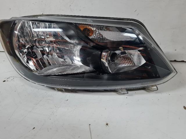 2K5941006C VAG Правая фара купить в Николаев
