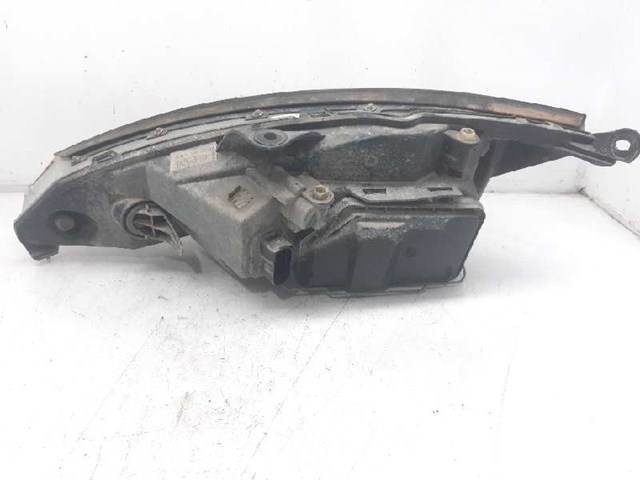 2M5113100BD FORD Фара правая купить в Сумы