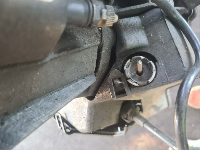 FORD 2N1R7002 КПП в сборе (механическая коробка передач) в наличии Сумы