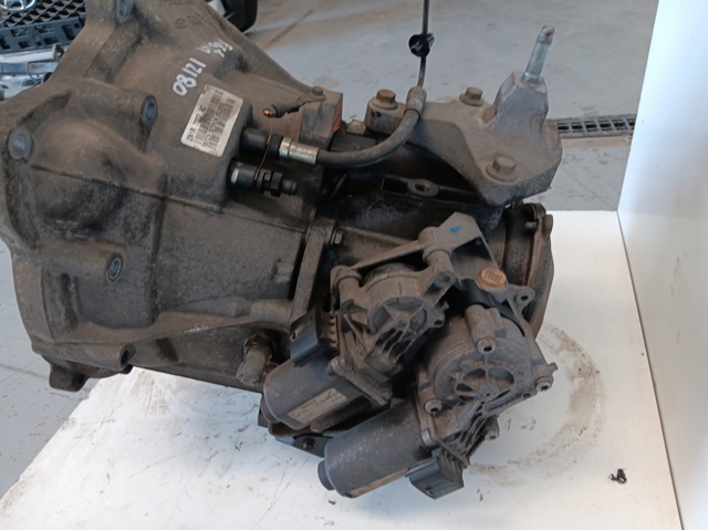 2N1R7002AC FORD КПП в сборе (механическая коробка передач) купить в Ровно