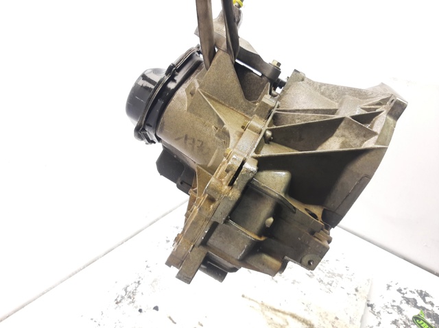 FORD 2N1R7002CA КПП в сборе (механическая коробка передач) в наличии Черкассы
