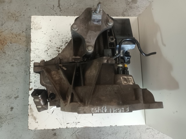 2N1R7002CD FORD КПП купить в Павлоград