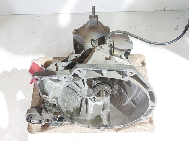 2N1R7002EB КПП в сборе (механическая коробка передач) купить Украина