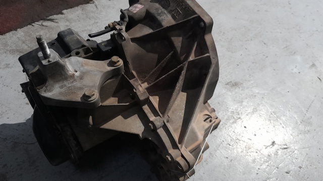FORD 2N1R7002NB КПП в наличии Каменское