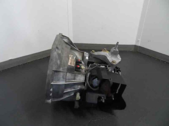 FORD 2N1R7002PB КПП в сборе (механическая коробка передач) в наличии Киев