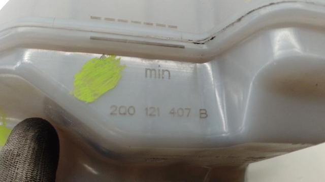 2Q0121407B Бачок системы охлаждения расширительный купить Ужгород