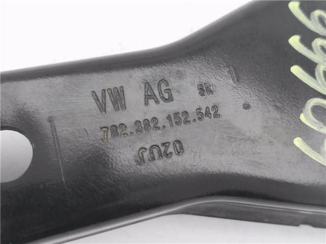 2Q0199851AD VAG Кронштейн передней балки купить в Павлоград