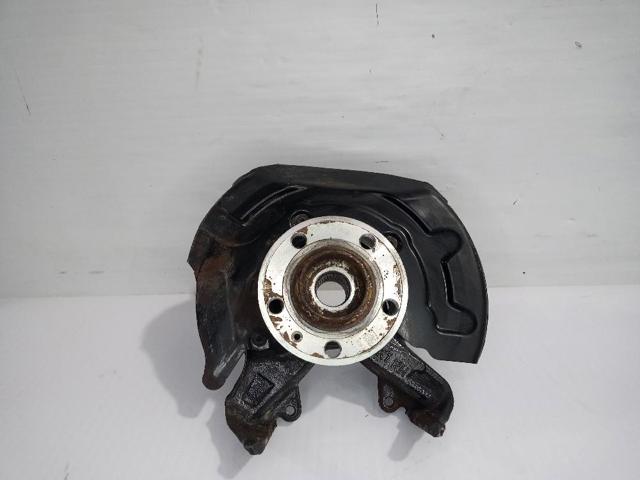 2Q0407256M VAG Цапфа (поворотный кулак) передний правый купить в Запорожье
