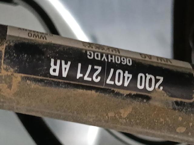 VAG 2Q0407271AR Левая полуось в наличии Хмельницкий