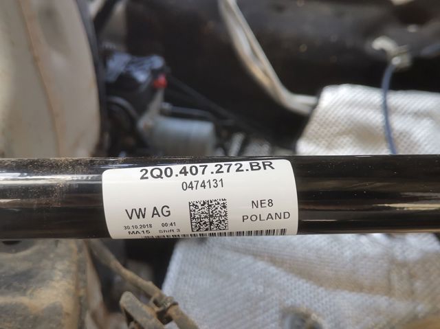 VAG 2Q0407272BR Правая полуось в наличии Одесса