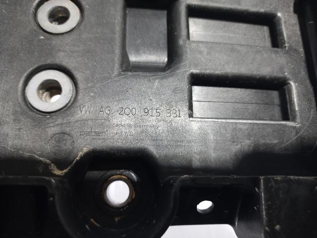 VAG 2Q0915331 Подставка аккумулятора в наличии Ровно