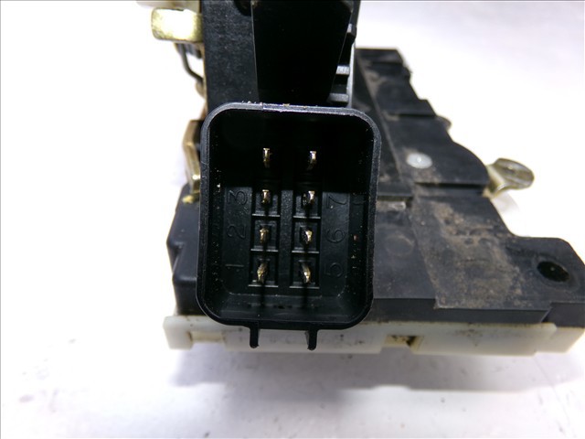 2S4AA21813DB FORD Замок водительской двери купить в Одесса
