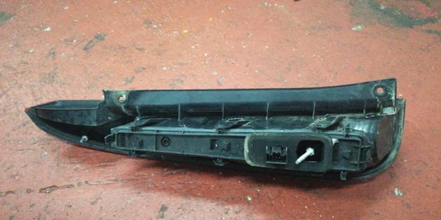 FORD 2S6113N004 Цоколь (патрон) заднего фонаря в наличии Украина