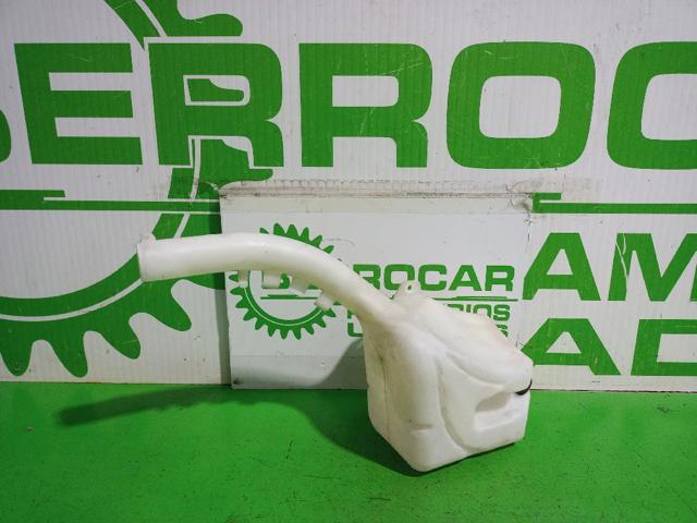 FORD 2S6117618AH Бачок омывателя стекла в наличии Тернополь