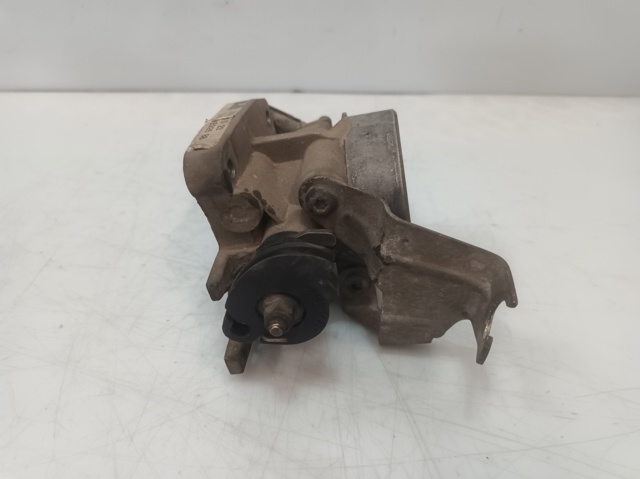 FORD 2S6U9E926BB Дроссельная заслонка в сборе в наличии Ужгород