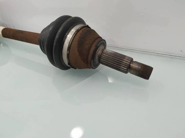 FORD 2S6W3B437FC Полуось (привод) передняя левая в наличии Одесса