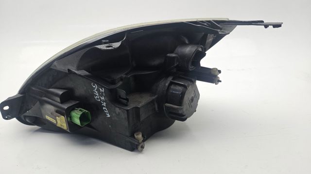 2S6X13W029AJ FORD Правая фара купить в Хмельницкий