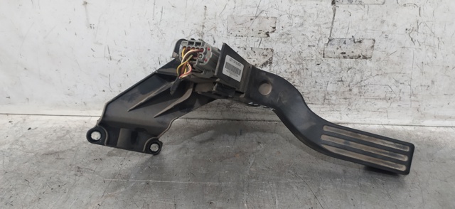 Medidor de potência do pedal para Ford Mondeo III Sedan 2.0 TDCI FMBA 2S719F836DA